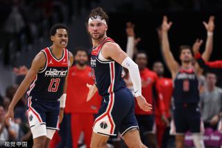 此举不仅反 此举不仅反