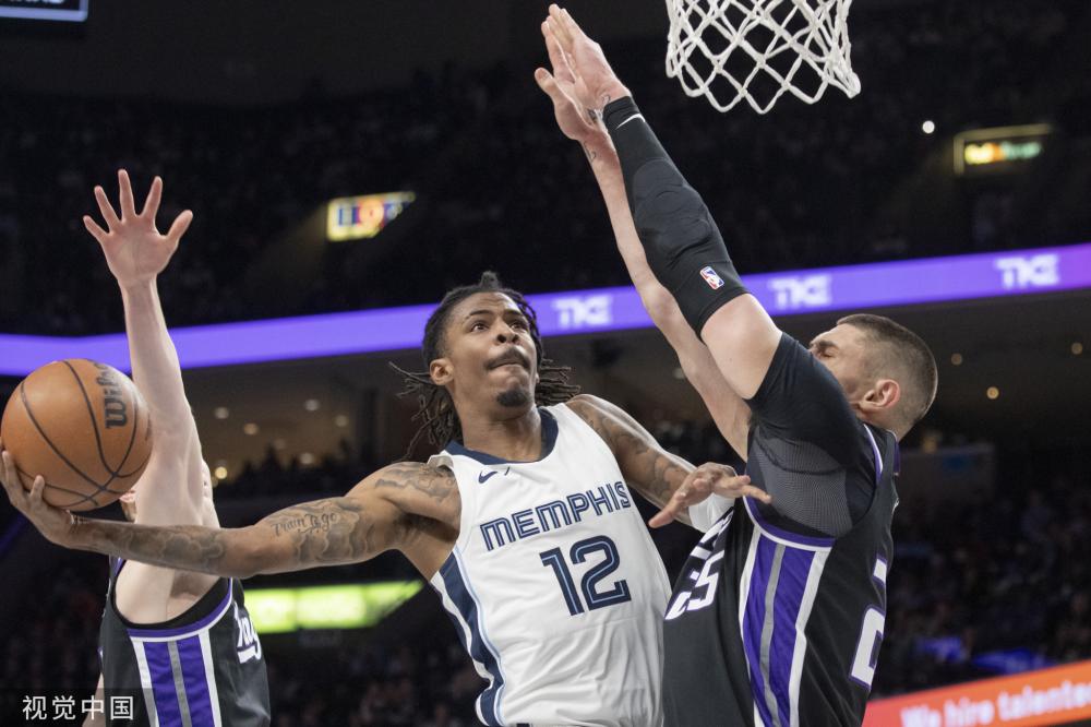 力球员进行 力球员进行